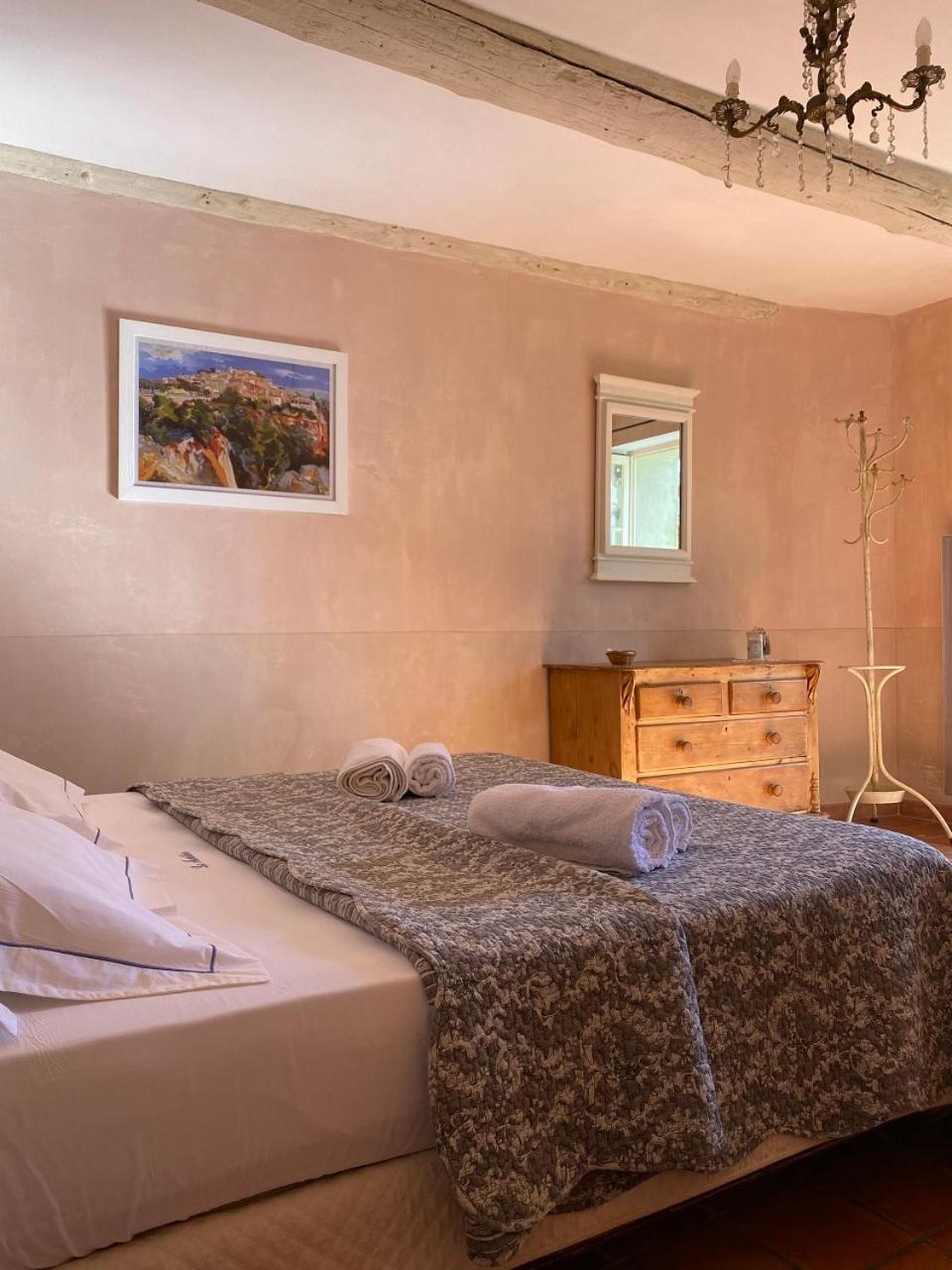 Le Mas De La Marteliere Bed and Breakfast Le Thor Δωμάτιο φωτογραφία